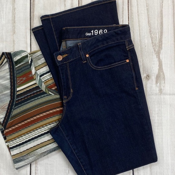 Gap Women’s Curvy Dark Rinse Jeans, 31S - Picture 4 of 8